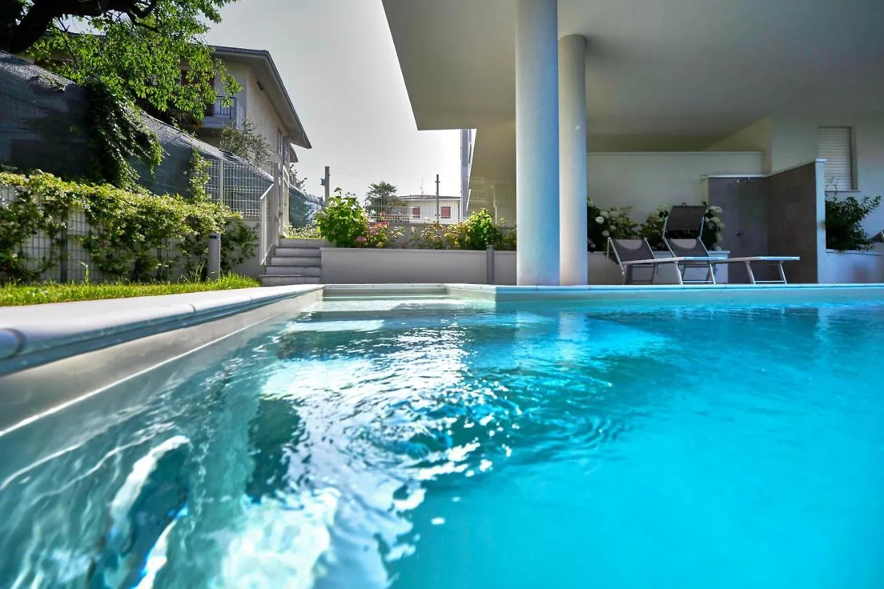 Apartment Apartmentsgarda - Le Terrazze Del Garda Residence Lazise